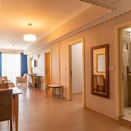 Szálloda Grand Karot 3*