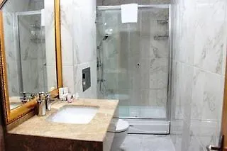 Grand Karot Szálloda Yalova