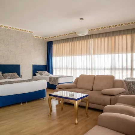 Hotel Grand Karot 3*