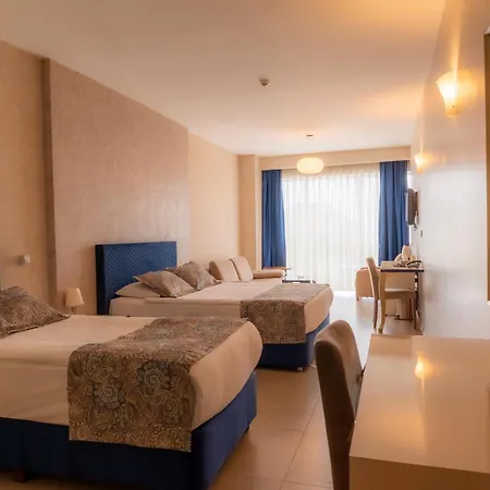 Hotel Grand Karot 3*