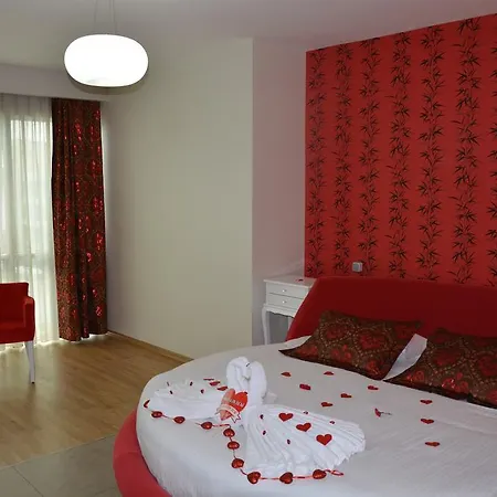 Hotel Grand Karot